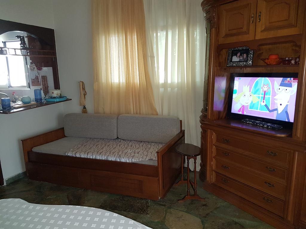 Maria'S Beach House 波利克罗诺 外观 照片